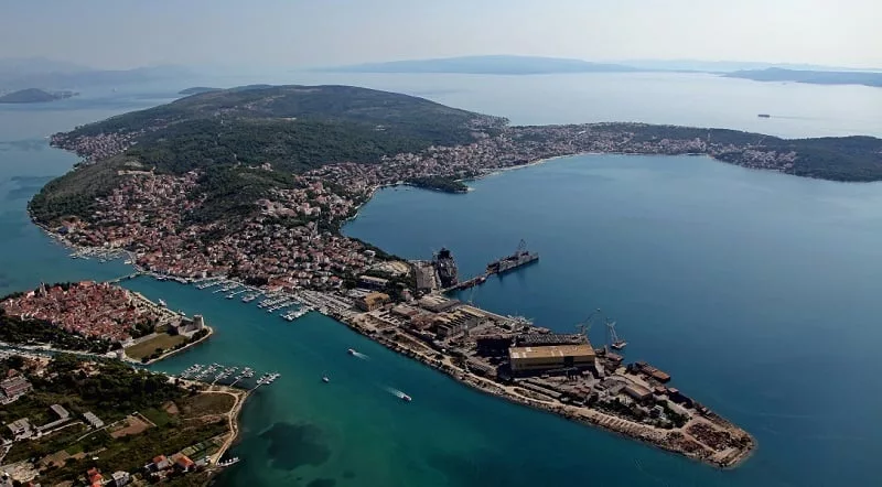 Onde Ficar em Trogir: Ilha Ciovo